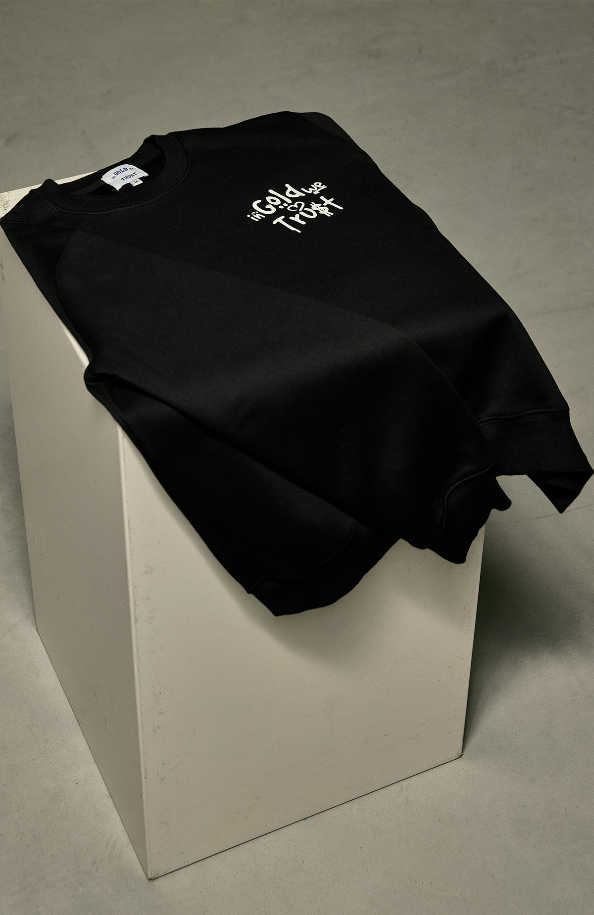 The Graffiti Sweater Black